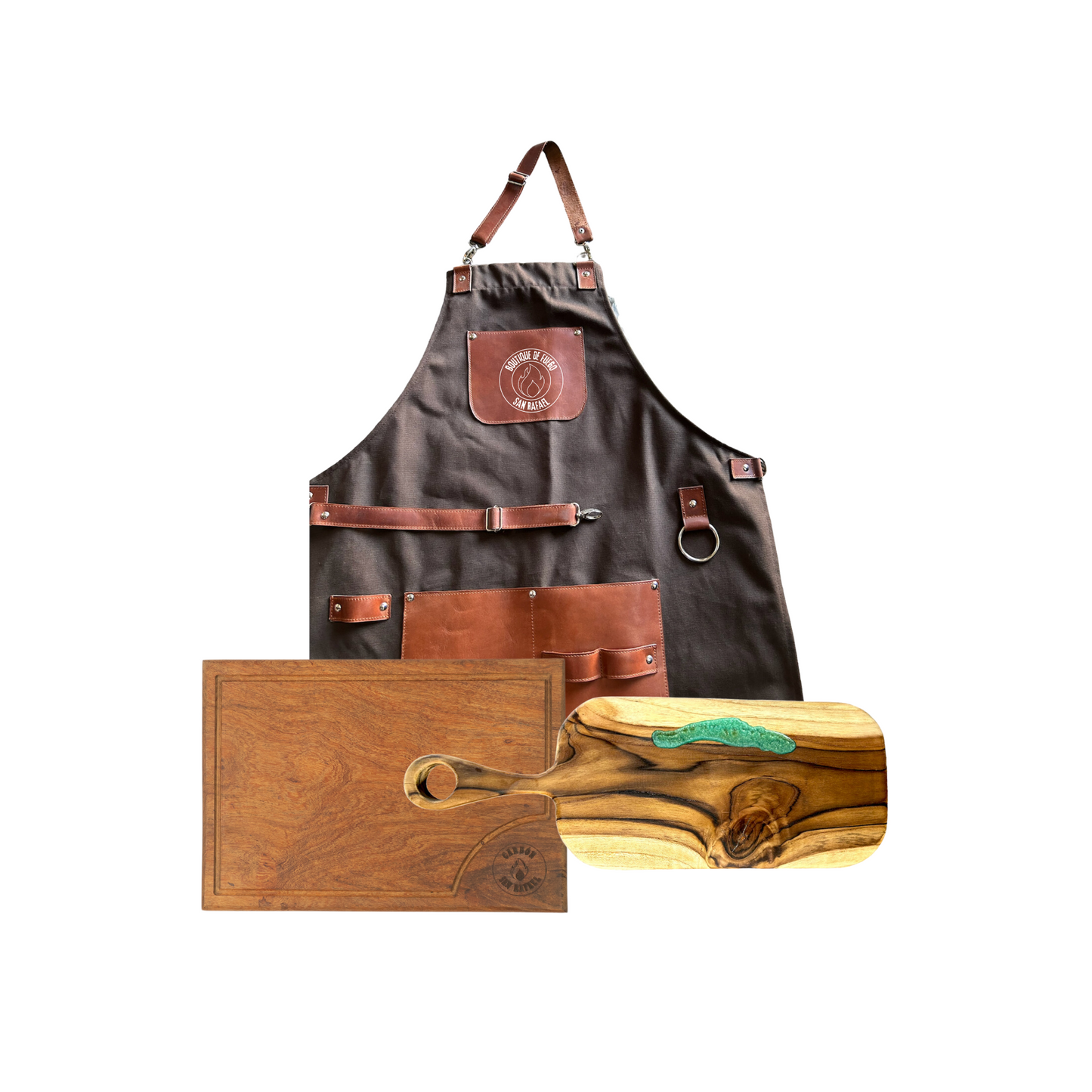 Kit Parrillero Mandil Café, Tabla Mezquite y Tabla Teca